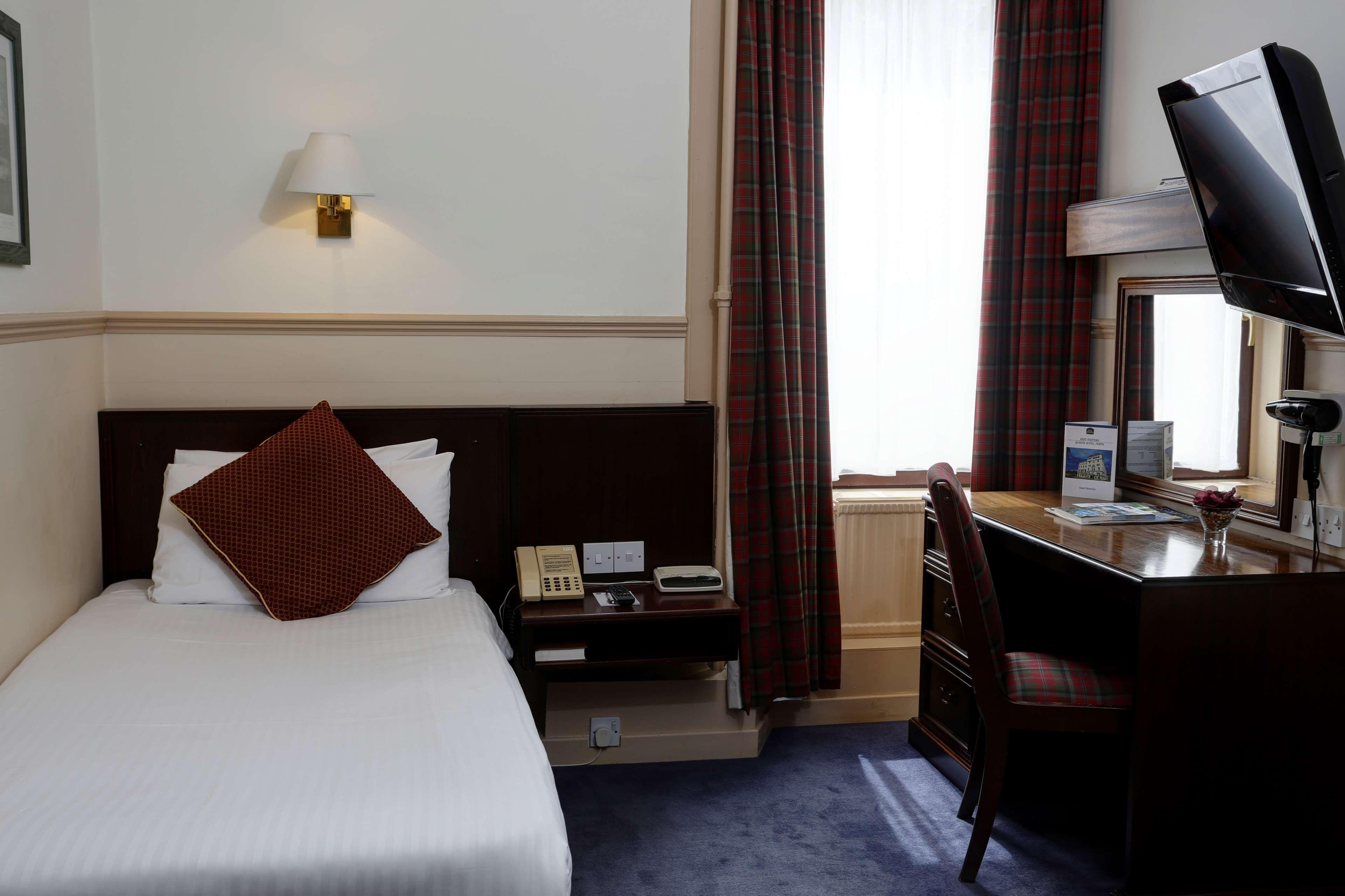 Best Western Queens Hotel Пърт Екстериор снимка