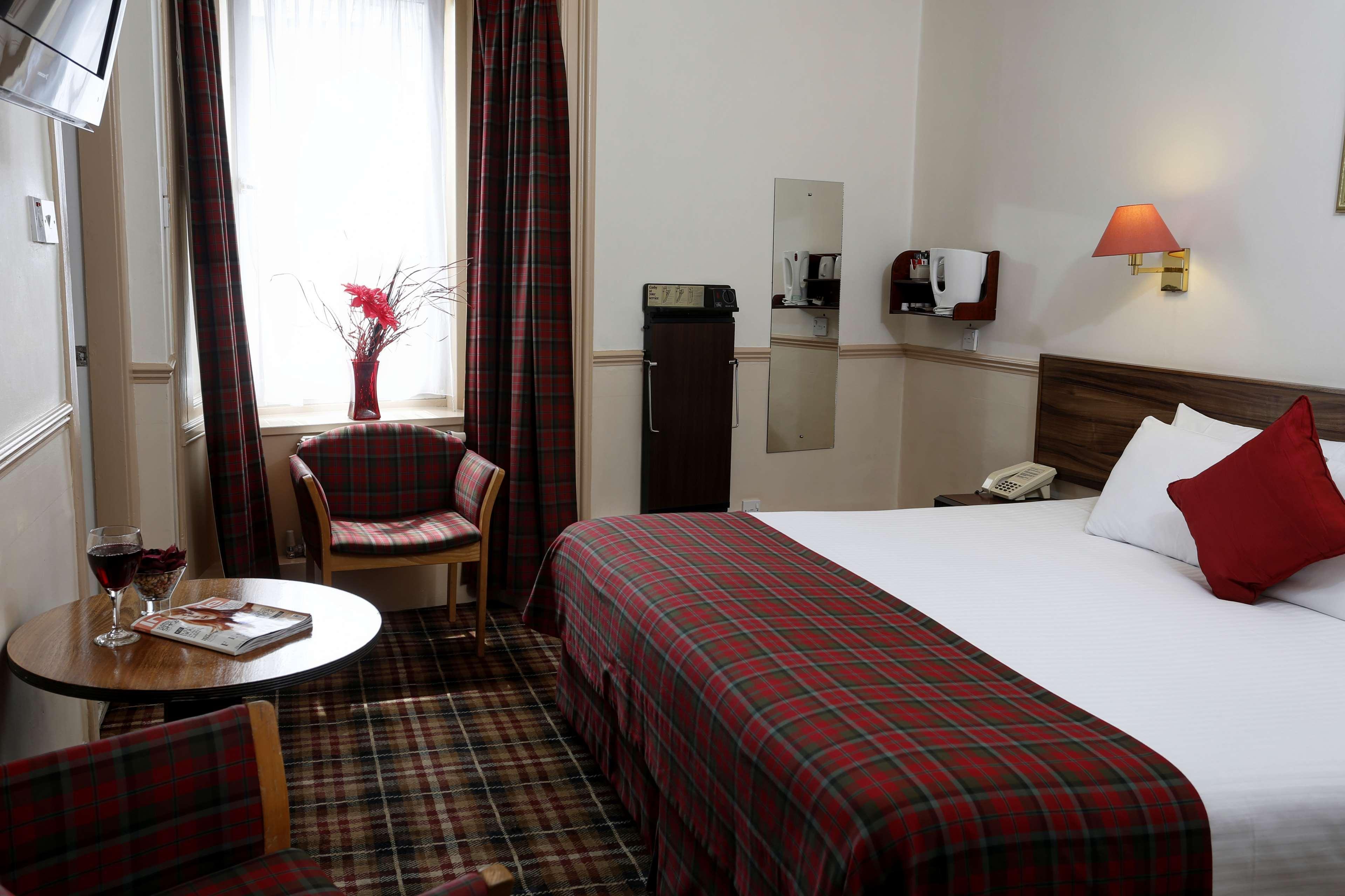 Best Western Queens Hotel Пърт Екстериор снимка