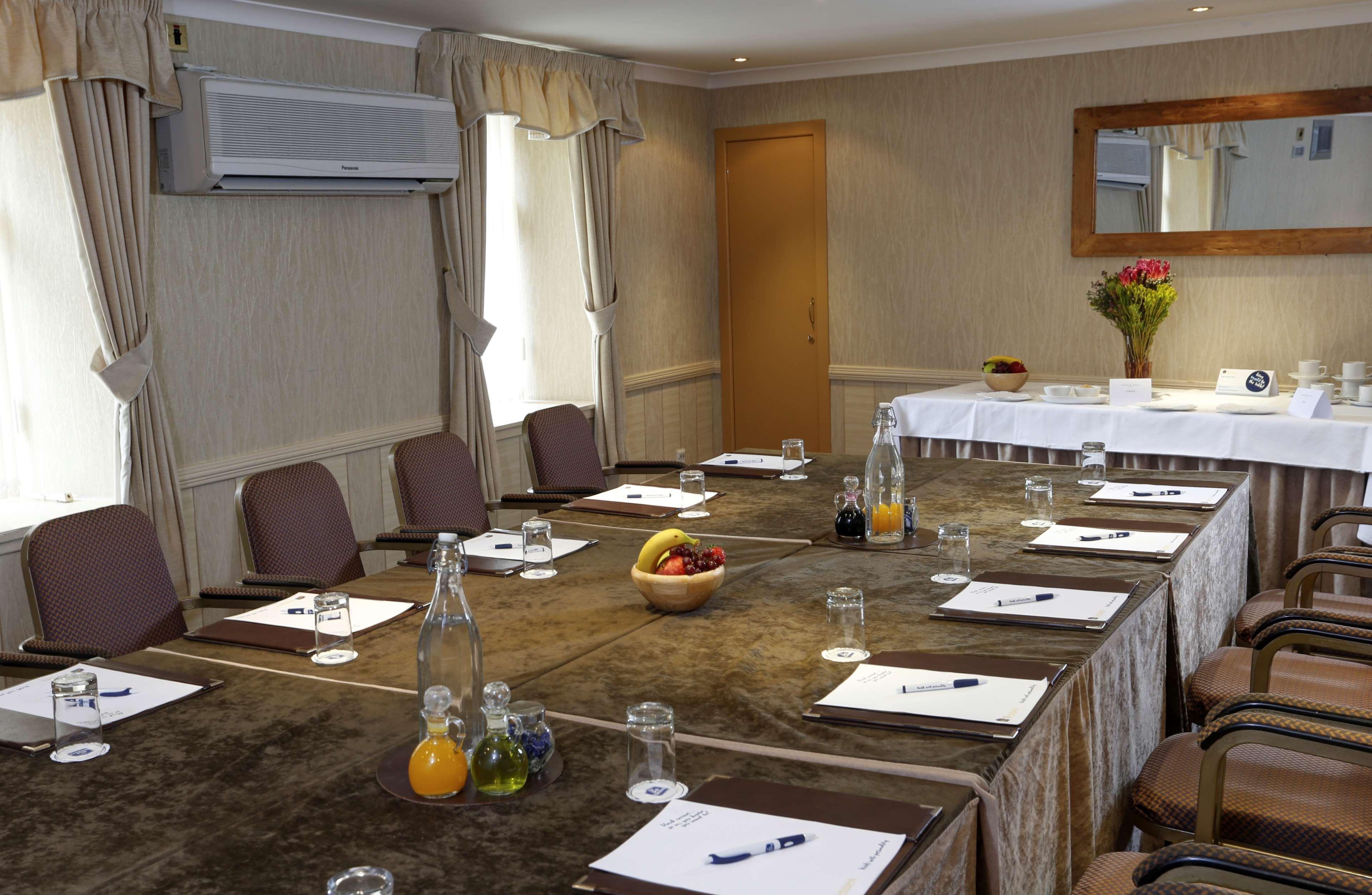 Best Western Queens Hotel Пърт Екстериор снимка