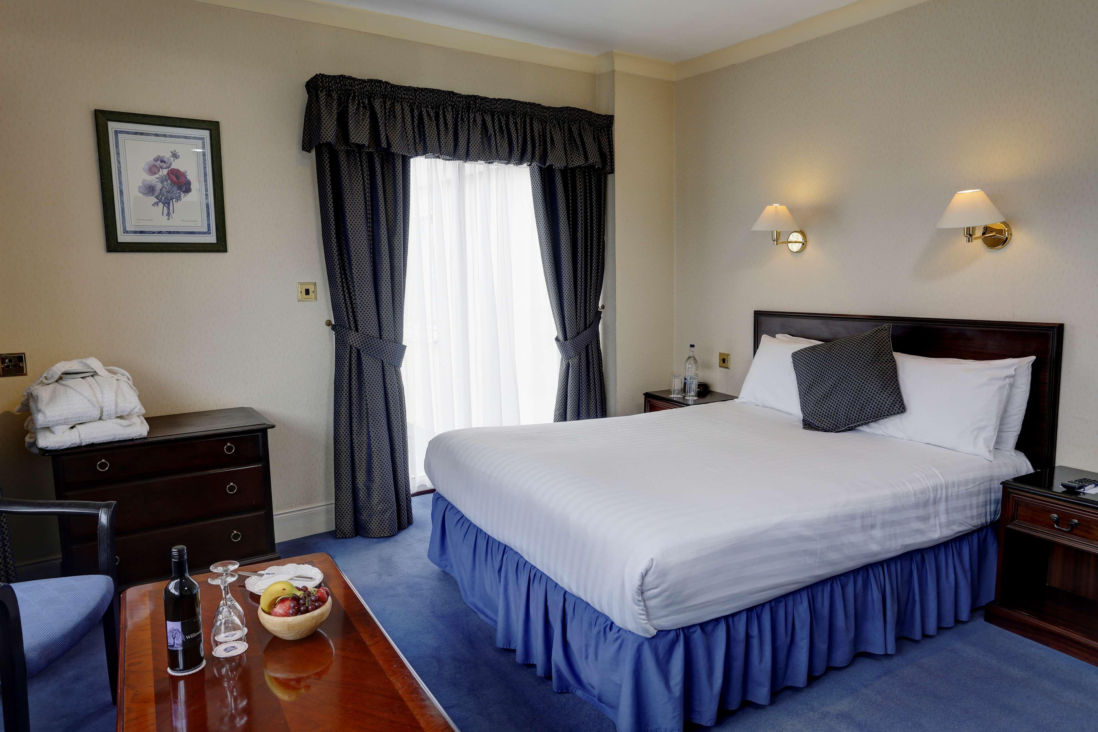 Best Western Queens Hotel Пърт Екстериор снимка