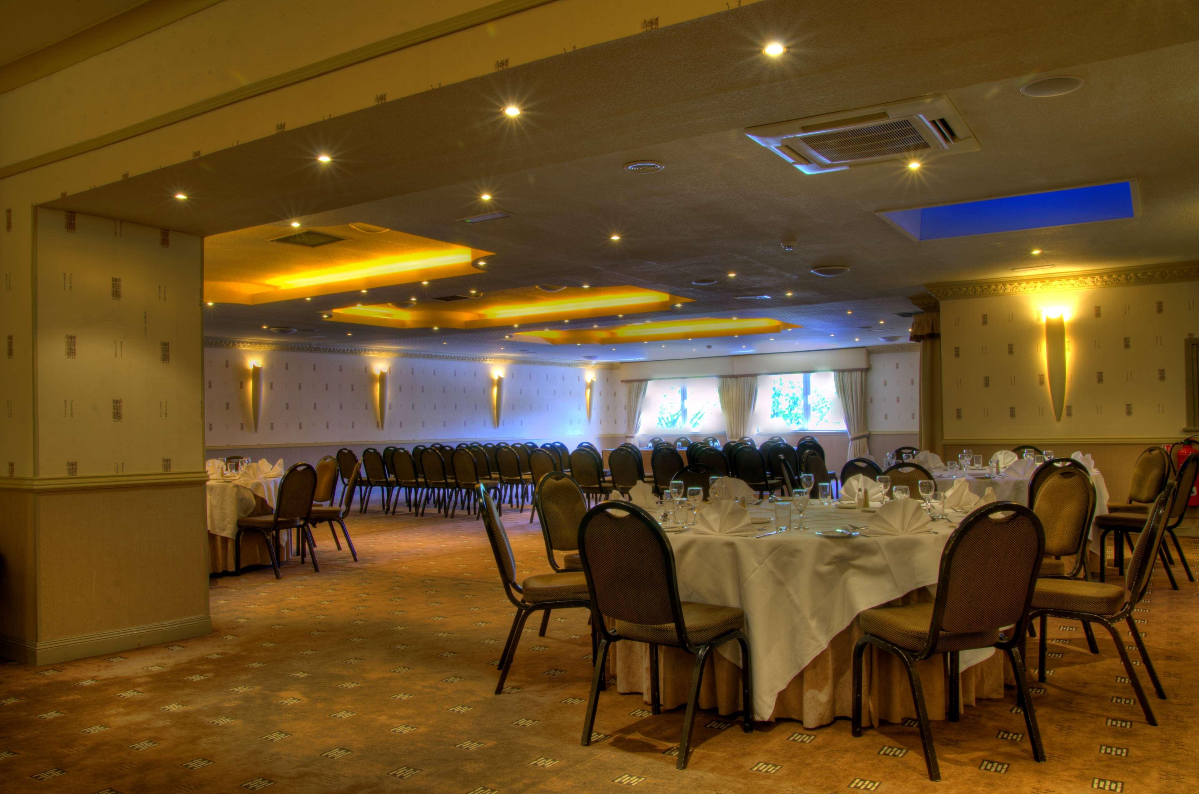 Best Western Queens Hotel Пърт Екстериор снимка